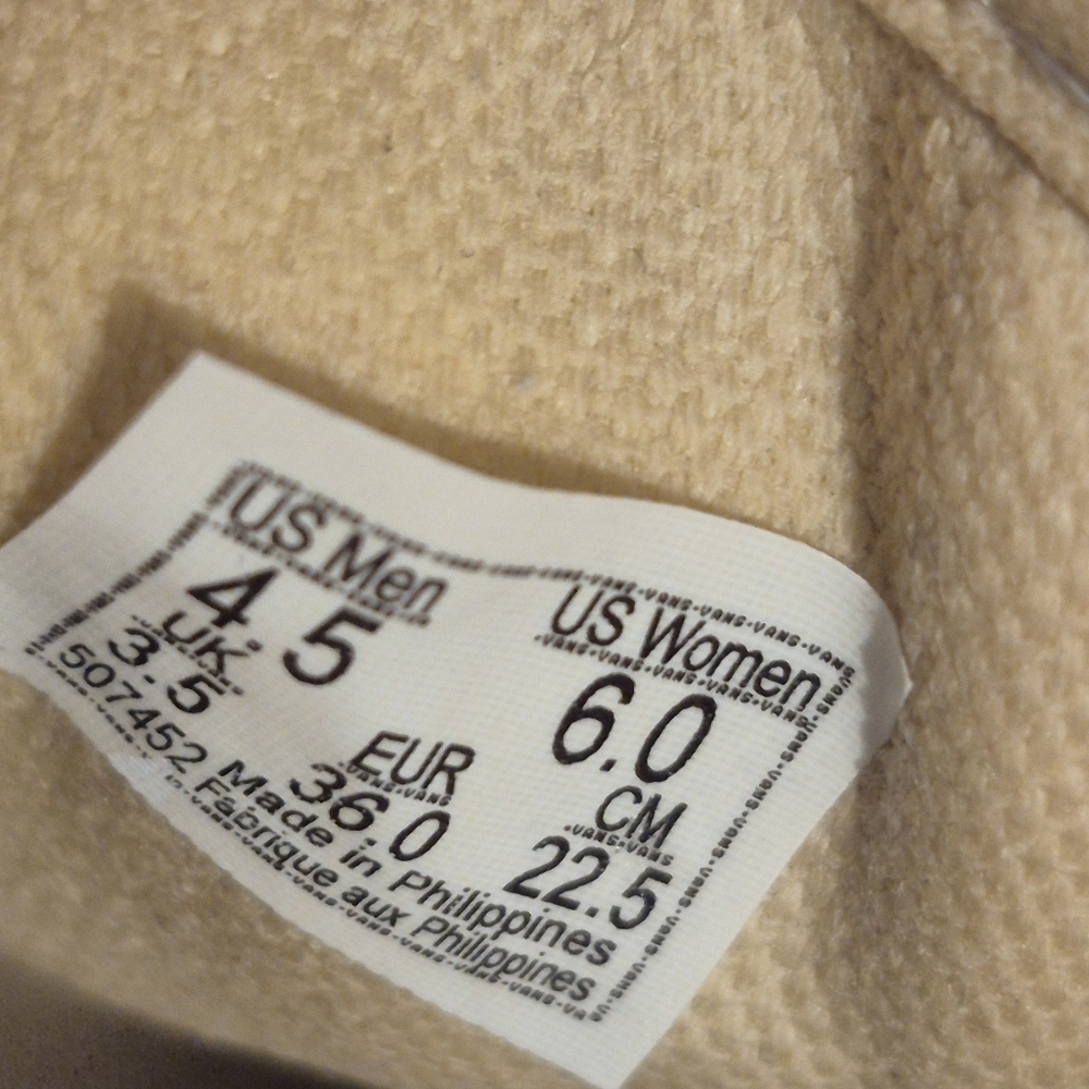 Vans Beige and White Women's Shoes - Picture 4 of 5